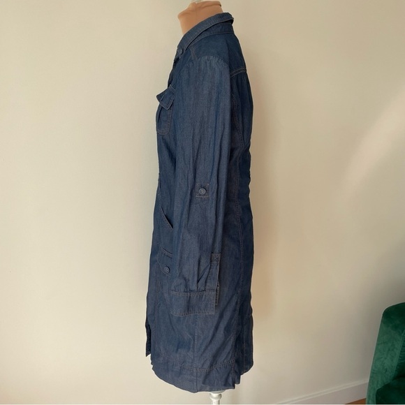 St. John Blue Chambray Cotton Button Down Long Sleeve Roll Tab Dress Size 4 - Picture 2 of 11